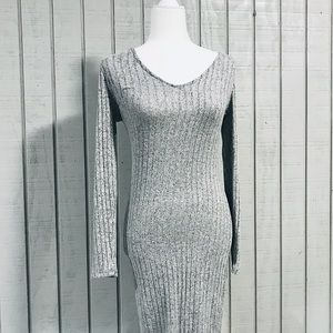 NWT FOREVER 21 Grey Knitted Dress Size Medium